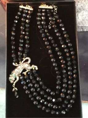Heidi Daus MIDNIGHT LEOPARD Black Multi-Strand Swarovski Crystal  Pendant